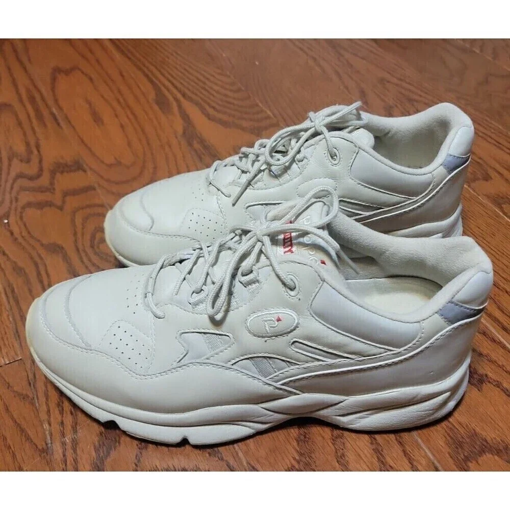 PROPET W2034 Size‎ 10 Casual Leather shock Obsorbant Shoes Beige